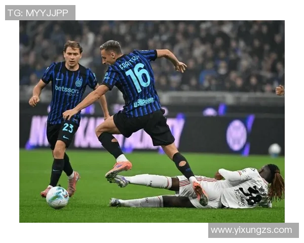 国际米兰与热那亚精彩对决回放全程回顾与精彩瞬间分析 国际米兰与热那亚精彩对决回放全程回顾与精彩瞬间分析